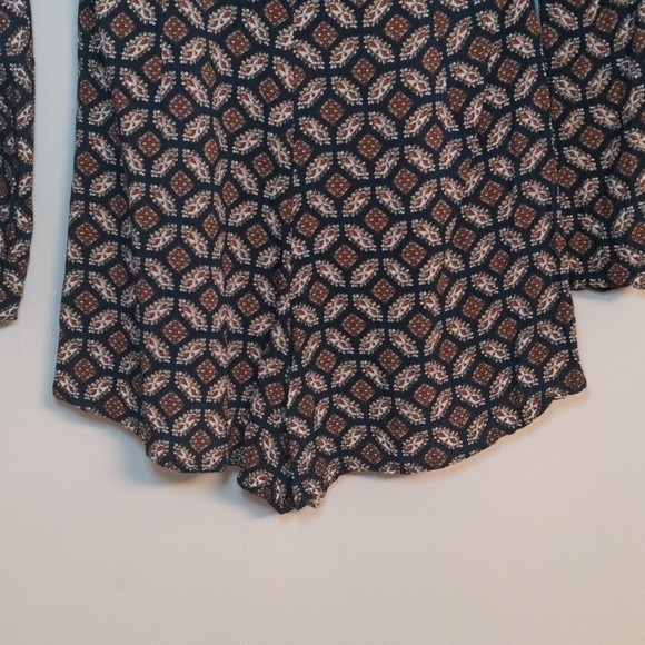 WYLDR Revolve Brand Geometric Long Sleeve‎ V Neck Romper Playsuit Extra Small - Picture 9 of 15